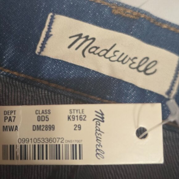 NWT Madewell 11" High Rise Flare Jeans Women's Size 29 Style K9162 - Picture 4 of 11